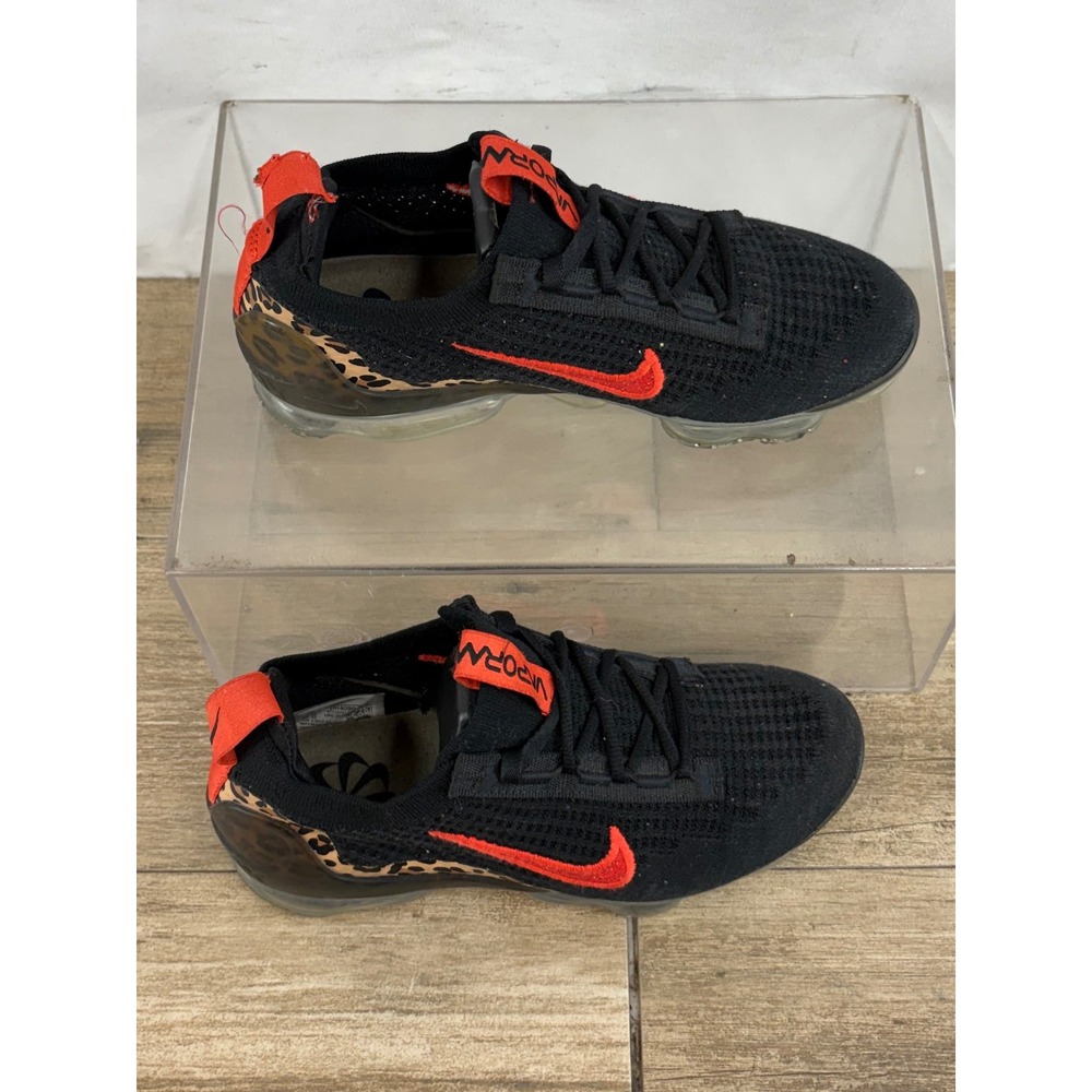 Nike Air VaporMax Flyknit 3 Leopard Swoosh Black Red Women's Shoes Size 6 - Picture 8 of 9